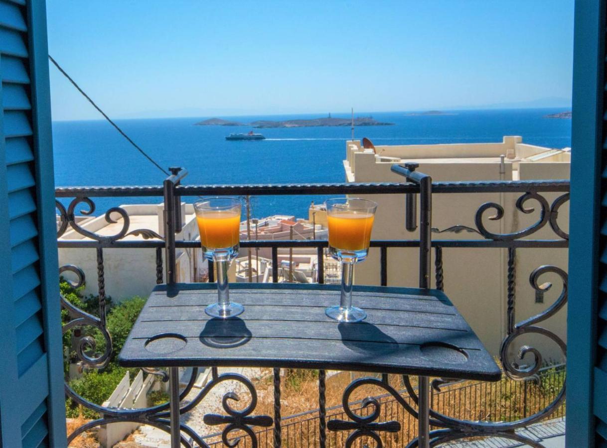 Syrene Luxury Suites Ermoupoli Exterior photo